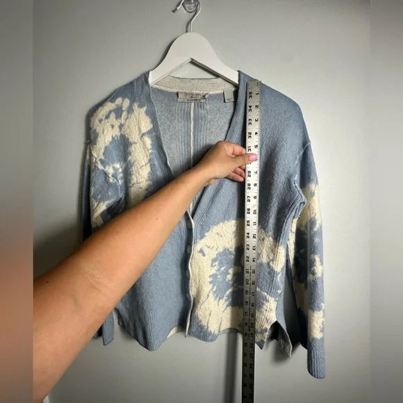 AllSaints Marea‎ Tie Dye Merino Wool Cardigan in Blue Women's  Luxury Sz Medium - Picture 12 of 17